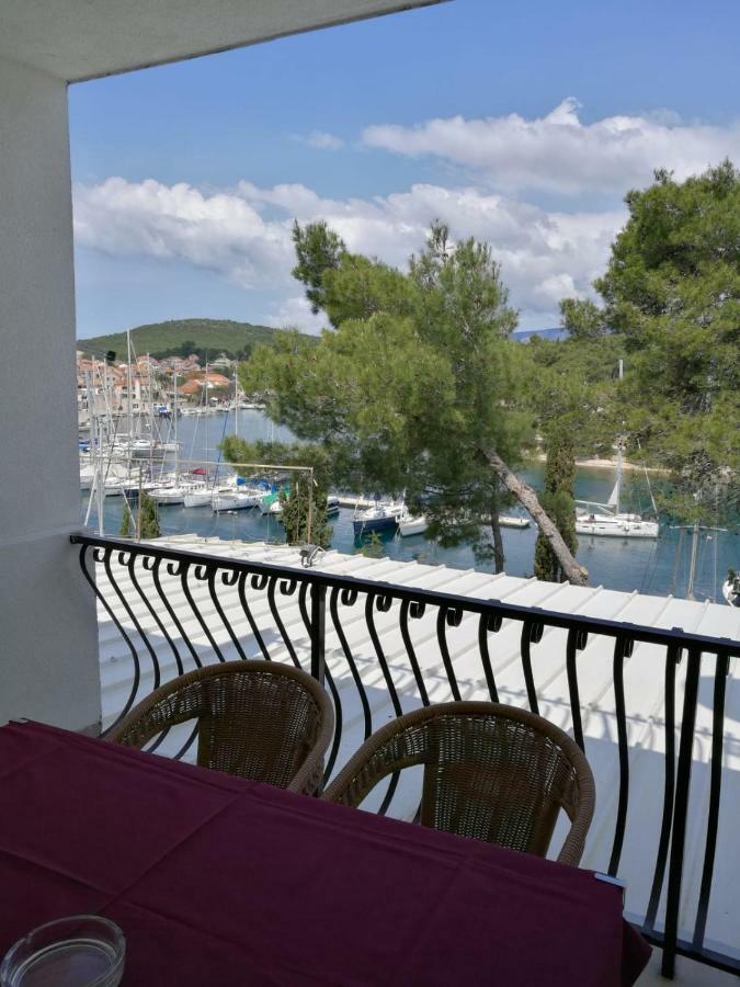 Ivanka Apartments Vrboska Exterior foto